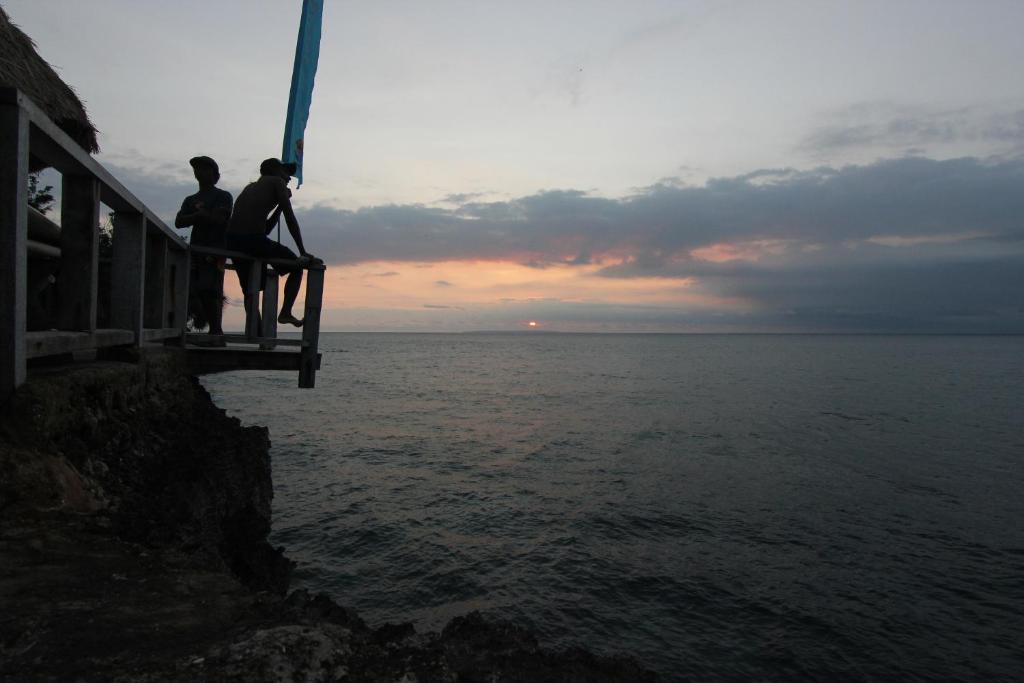 Secret Point Huts 3* Lembongan