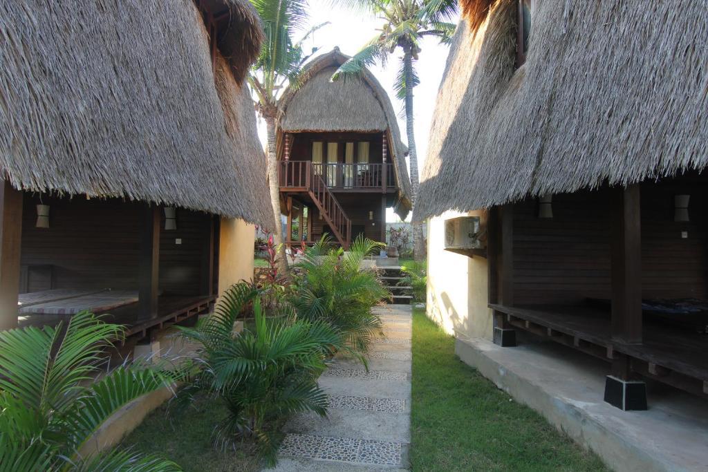 Secret Point Huts हॉलिडे पार्क