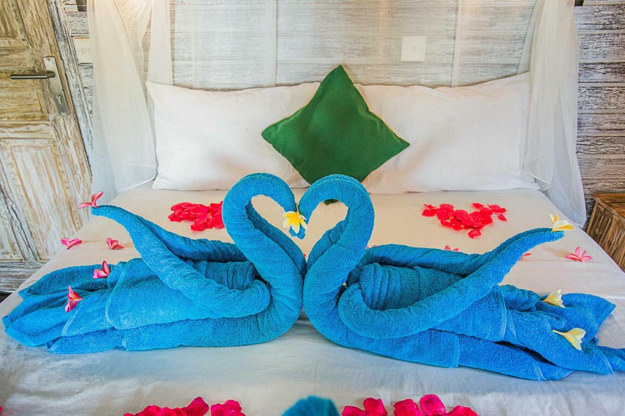 हॉलिडे पार्क Secret Point Huts 3*